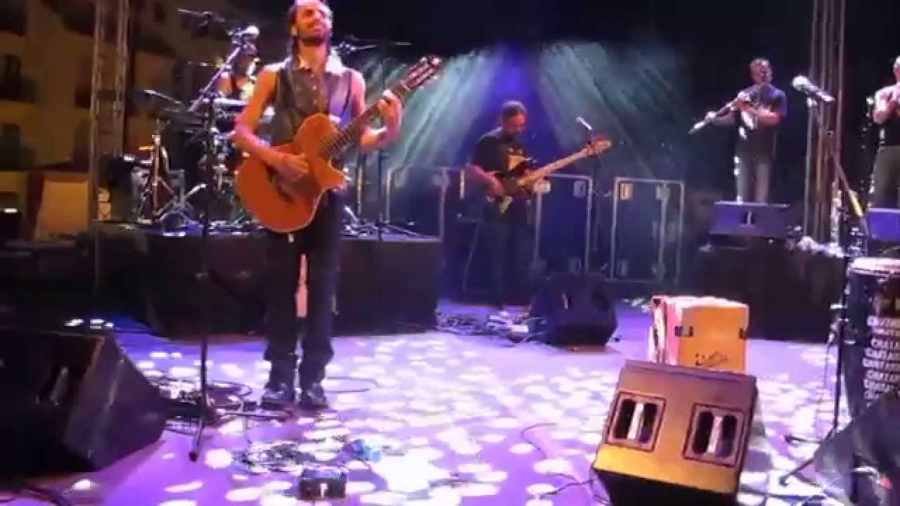 miguel campello frigiliana,introducion de rodillas victor iniesta