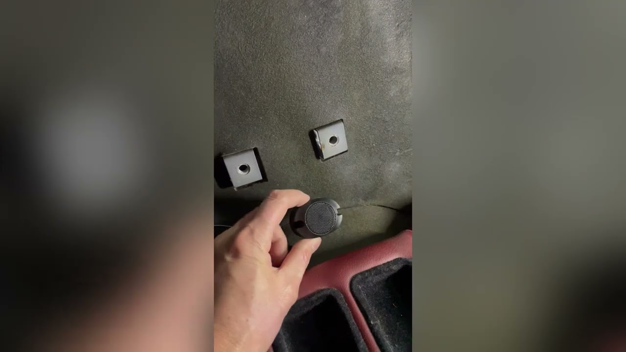 Remontage banquette arrière maserati 4200