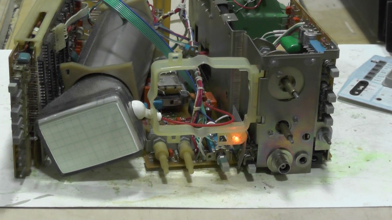 Ремонт осциллографа С1-112. Синхронизация. Фильм 1.