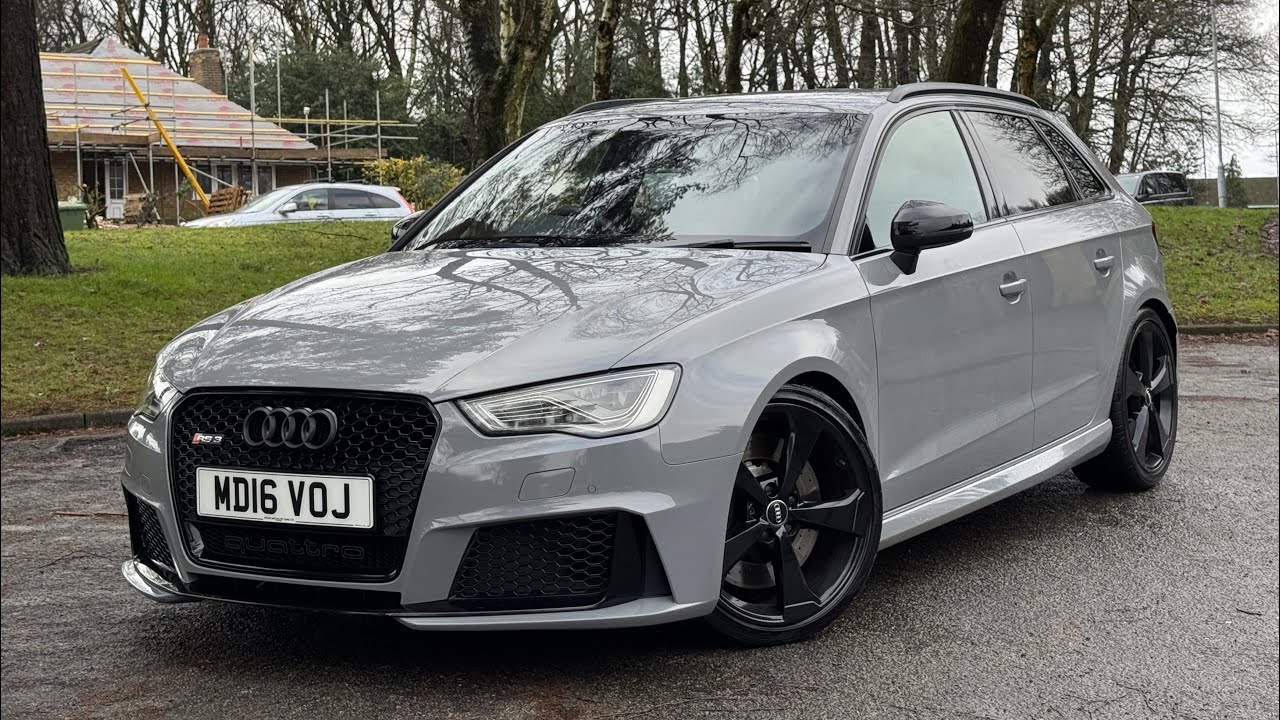 Audi RS3 walk around