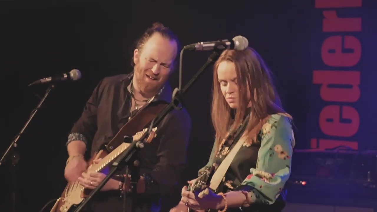 2024-12-01 - Gráinne Duffy - Well Well Well