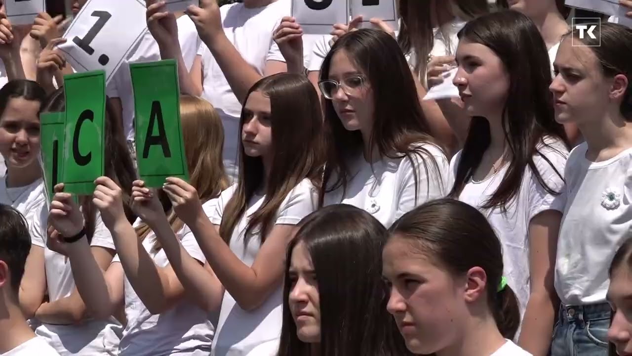 U svim školama na području TK danas je održan  Performans sjećanja na genocid u Srebrenici