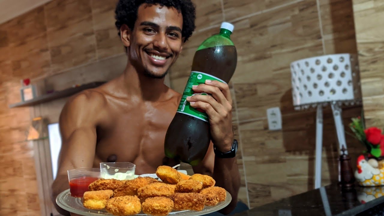 ASMR COMENDO NUGGETS CROCANTES 🤤🤤 #mukbang #mouthsounds 👅💦