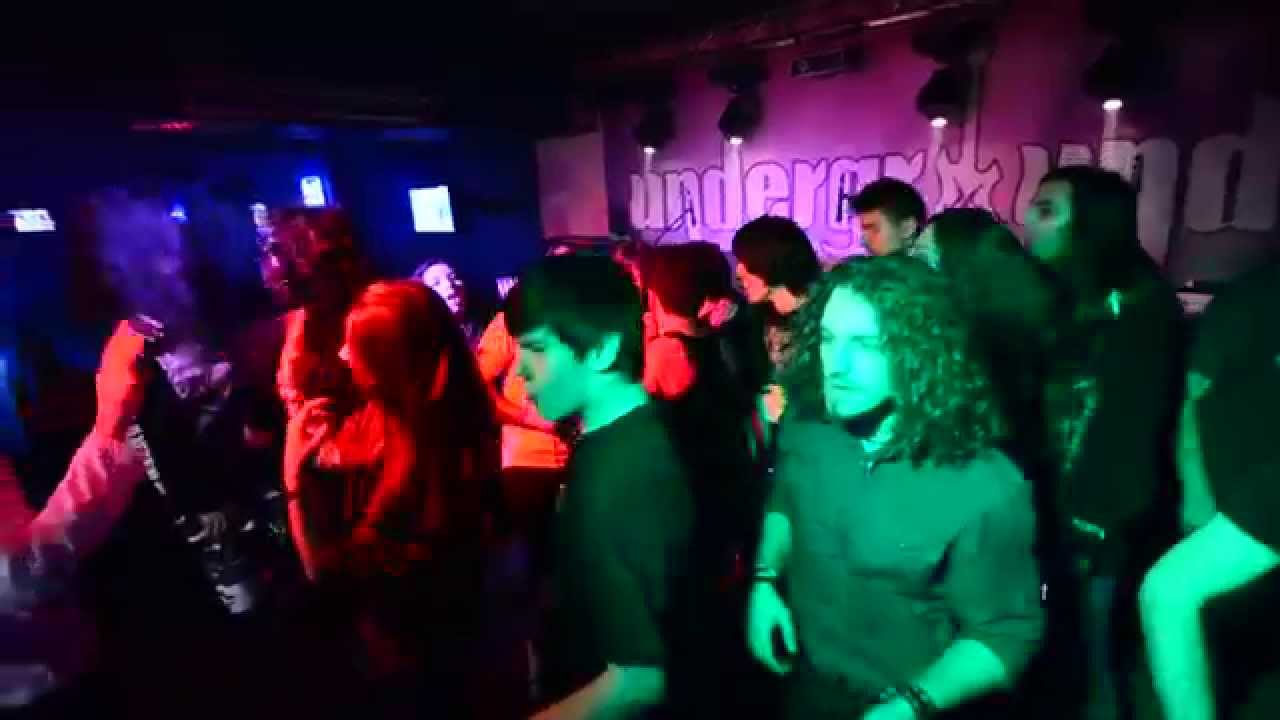 Domination - Walk (Pantera Tribute) live @ Underground Pub Iasi 16.01.2015