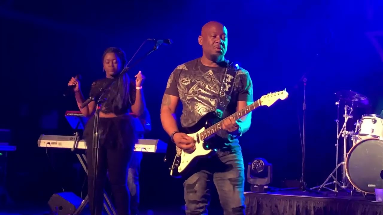 Terence Young featuring Katera Anderson .. Black or White Michael Jackson