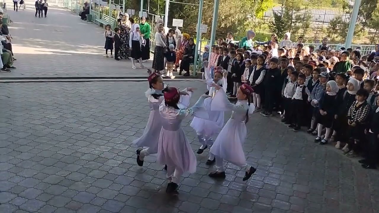 5 Май Конституция күнү сш Чолпон мектебинде