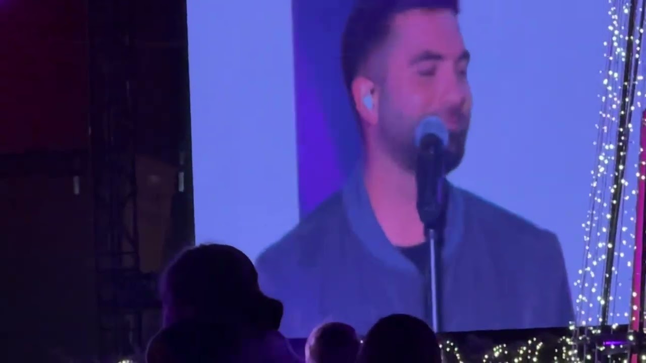 Kendji Girac - J’ai changé @ Viva For Life 2024
