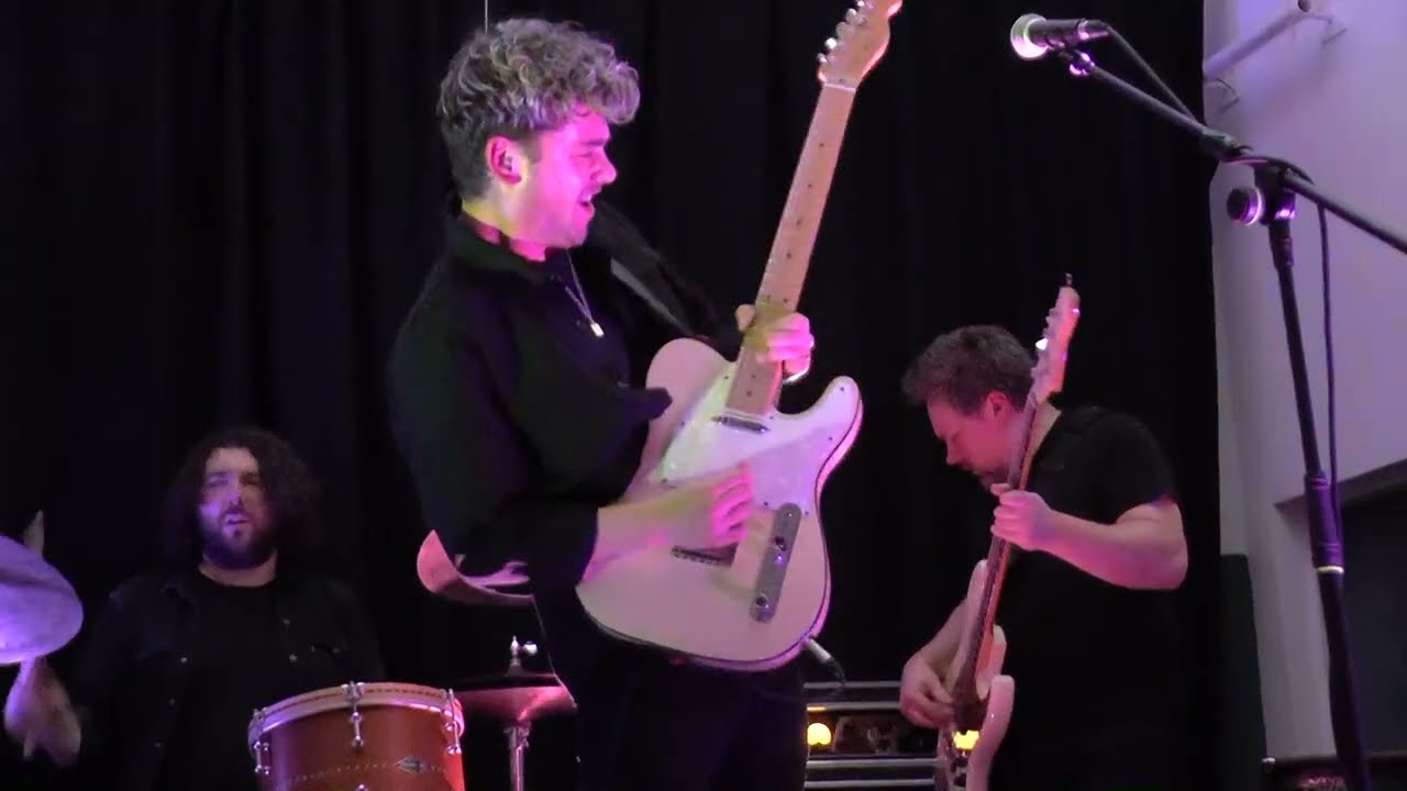 Ben Poole & Guy Smeets - Have You Ever Loved A Woman  [Live at Old School House, Barnsley] 3/3/23