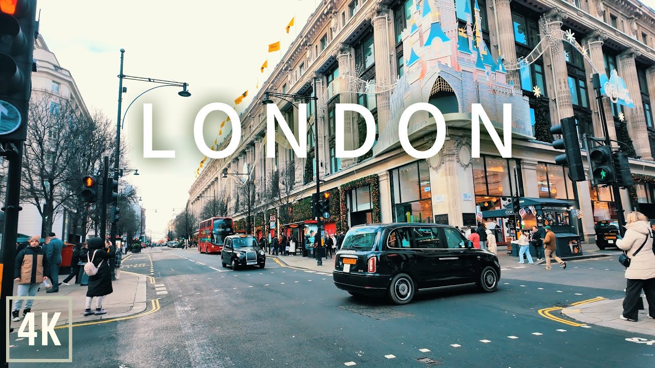 🇬🇧 London Walking Tour through West End in The Winter ❄️ 4K