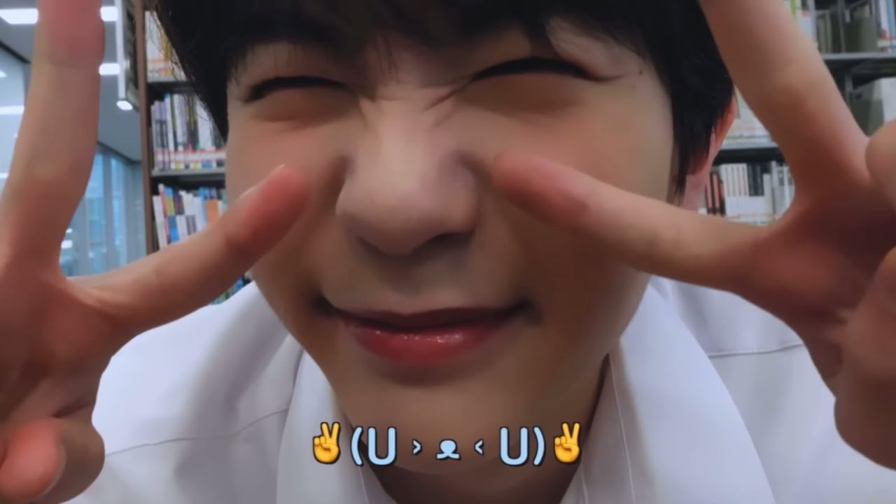 보는 사람까지 덩달아 행복해지는 행복 강아지 료🐶 모음집 근데 이제 귀여움을 덧붙인