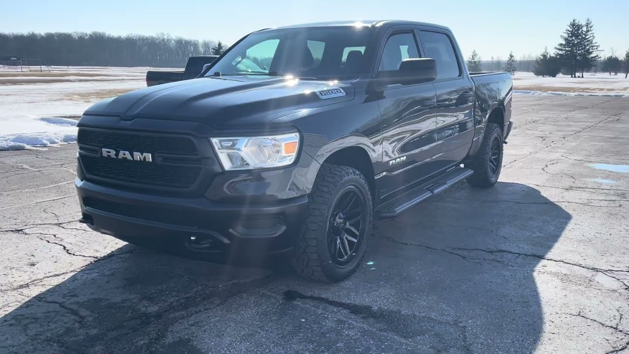 Обзор подержанного пикапа Ram 1500 Tradesman 2021 года выпуска (P541131)