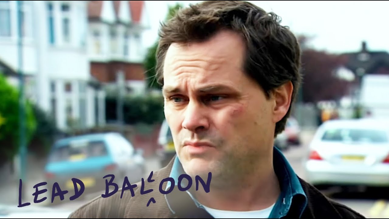 Lead Balloon | Series 1 Episode 3 '5000 Pounds' | Absolute Jokes