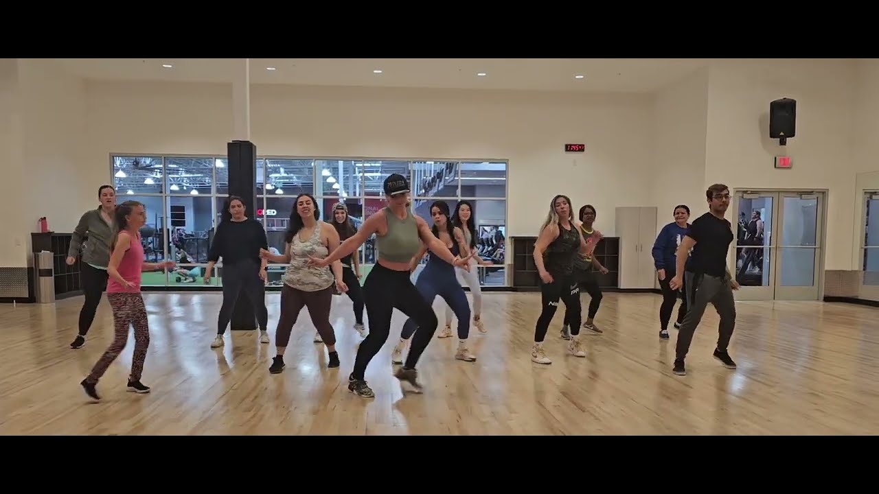 La Cumbia Triste by Alejandro Fernandez y Los Angeles Azules Zumba Choreography Cumbia 2024
