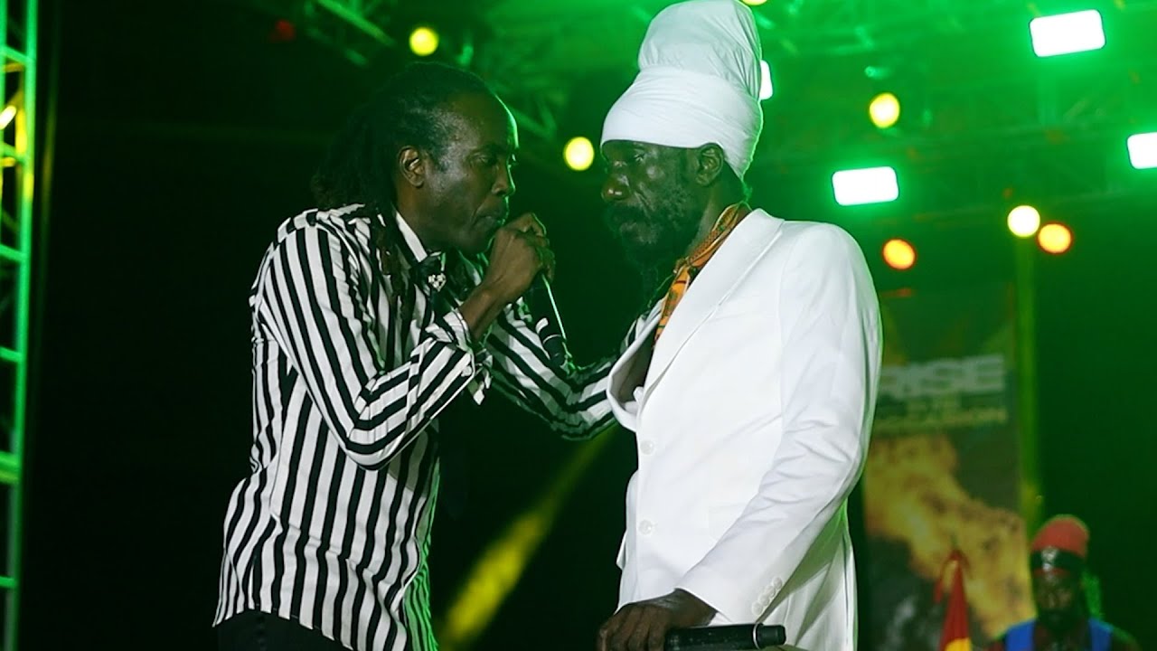 Несбет рассказывает о поддержке PNP и JLP, сингле Sidechick и о том, почему Sizzla — икона
