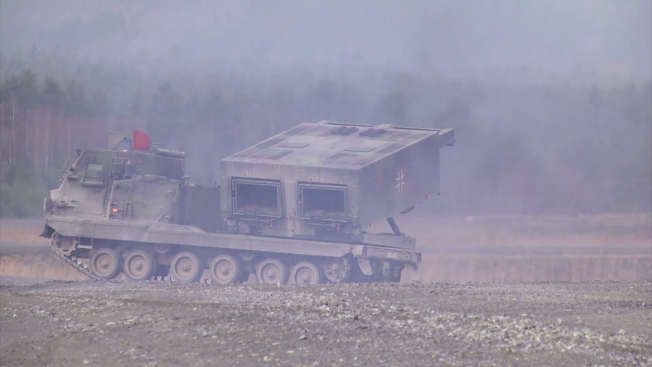 Dynamic Front Features Multi-echelon Fires