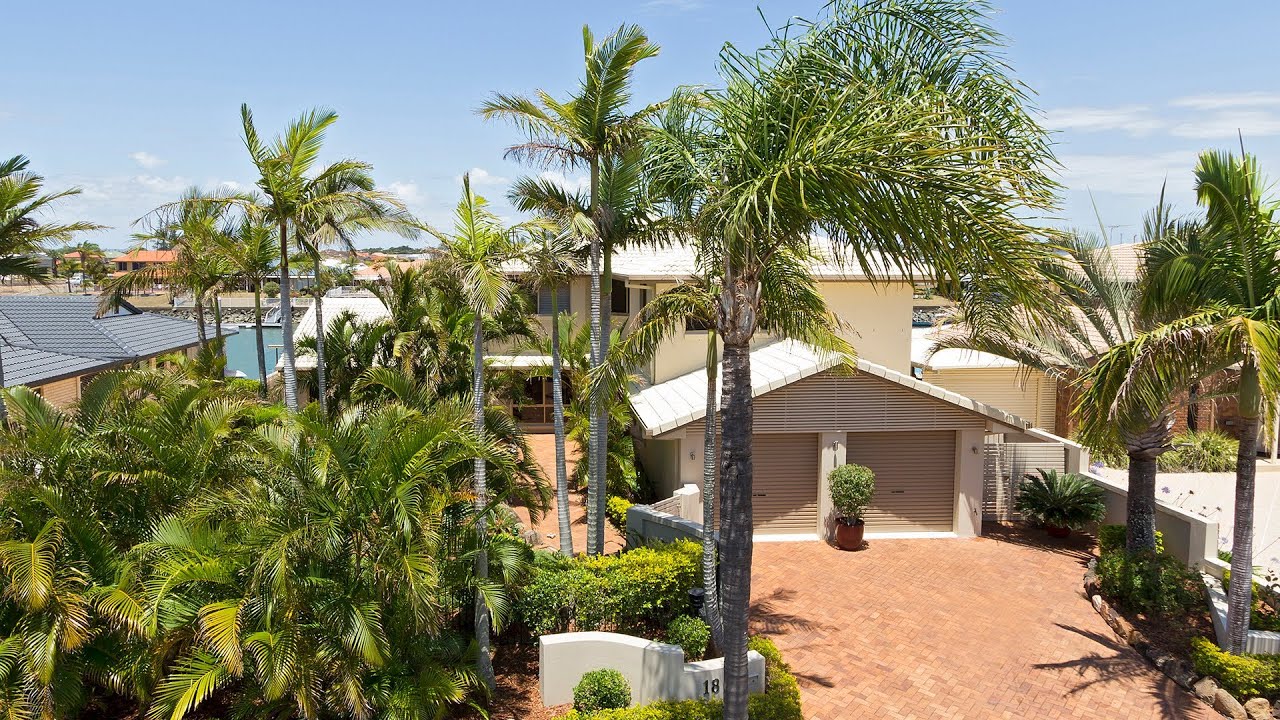 18 Voyagers Court, Raby Bay, Queensland property SOLD by Graham Bickley of Lamonds