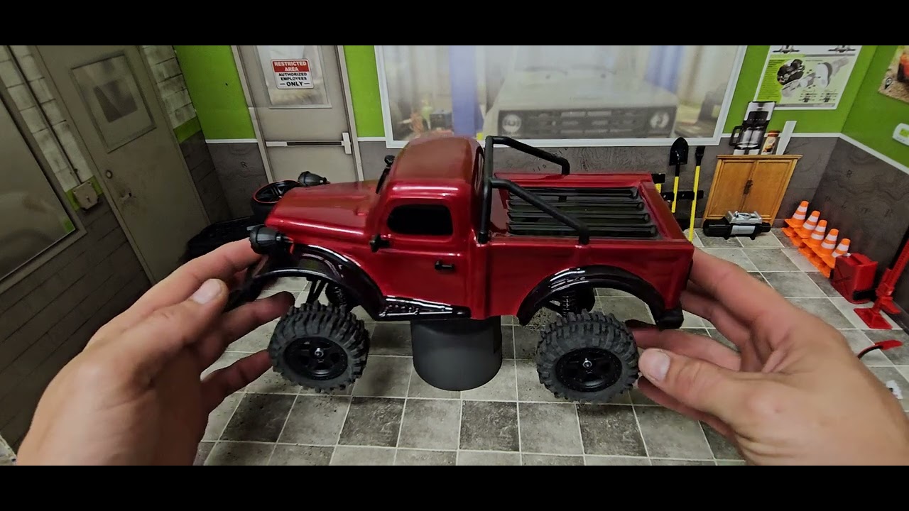 Review on the JJRC c8813 it's so so but with upgrade, it could be a beast. #rcfun #shorts #rcreviews