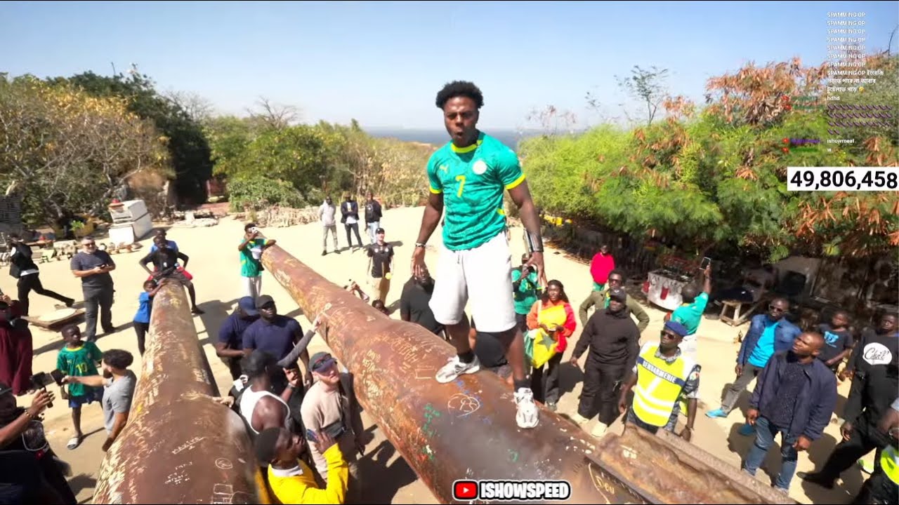 iShowSpeed Visits The WWII Cannons On Gorée Island 🇸🇳