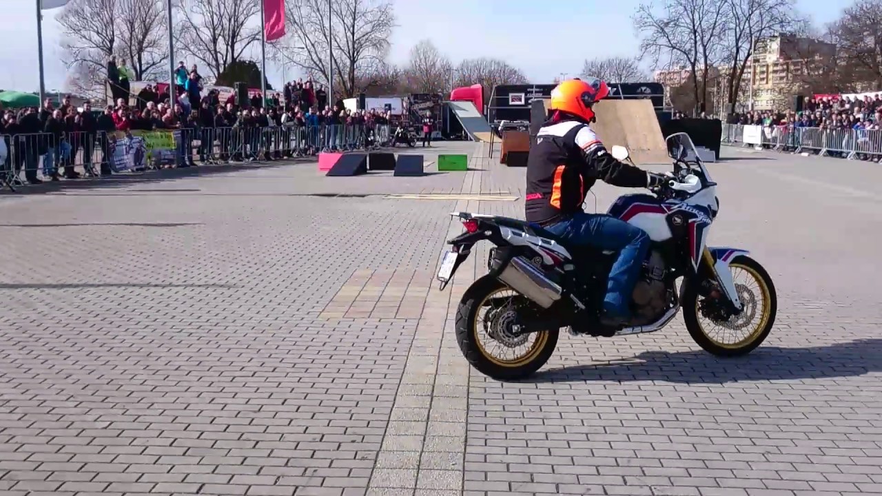 Motosalon 2017 - Africa Twin - Míra Lisý