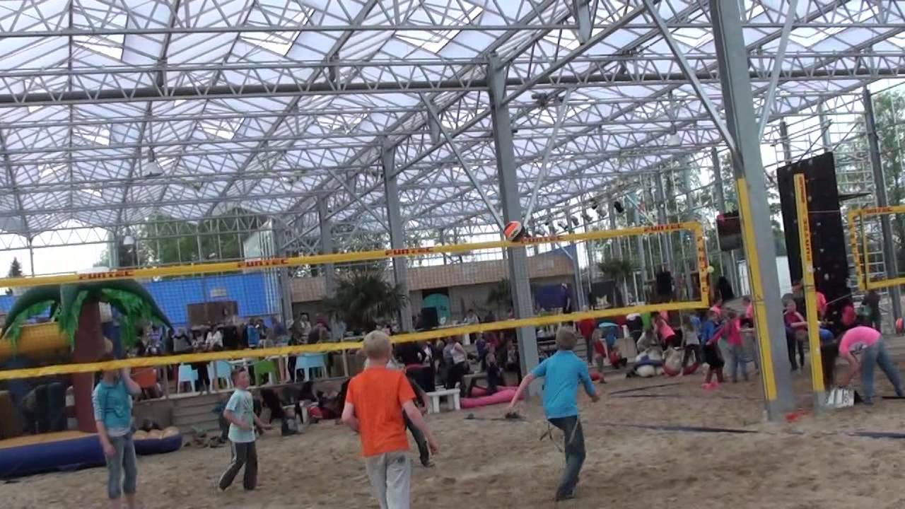 Feesten en partijen - indoor strand Happy Fun Beach