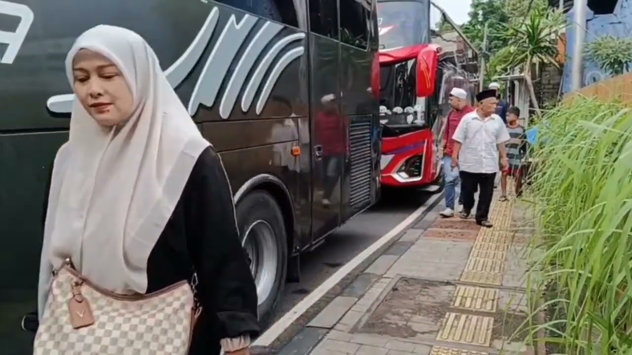 MT. HASANATUDDARIAN ZIARAH JAKARTA BOGOR