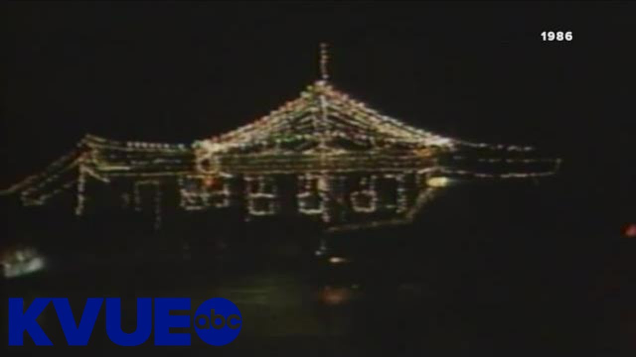 KVUE Rewind: The Christmas lights at Crumley Grocery | KVUE