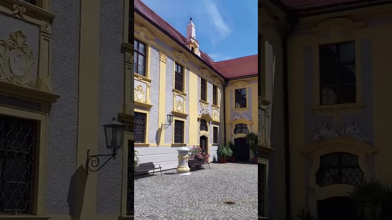 Picturesque Courtyard - Abbey Church of Dürnstein/The Blue Church