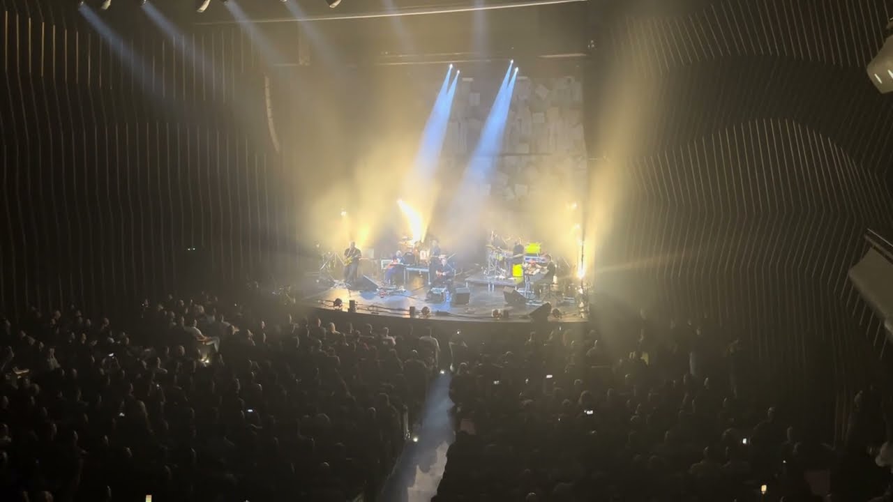 Fotelja :: Nikola Vranjković live MTS dvorana