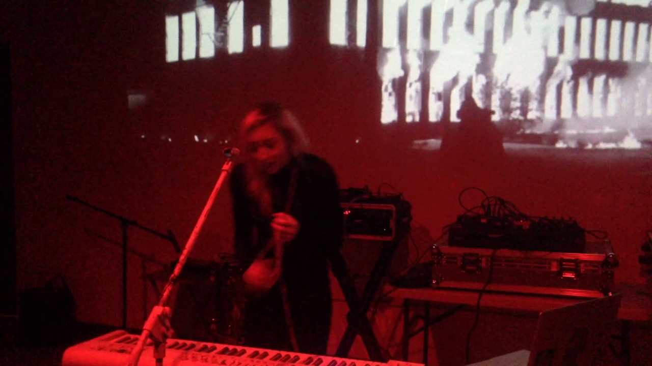 Lingua Ignota (Kristin Hayter) 1/6/17 Machines With Magnets