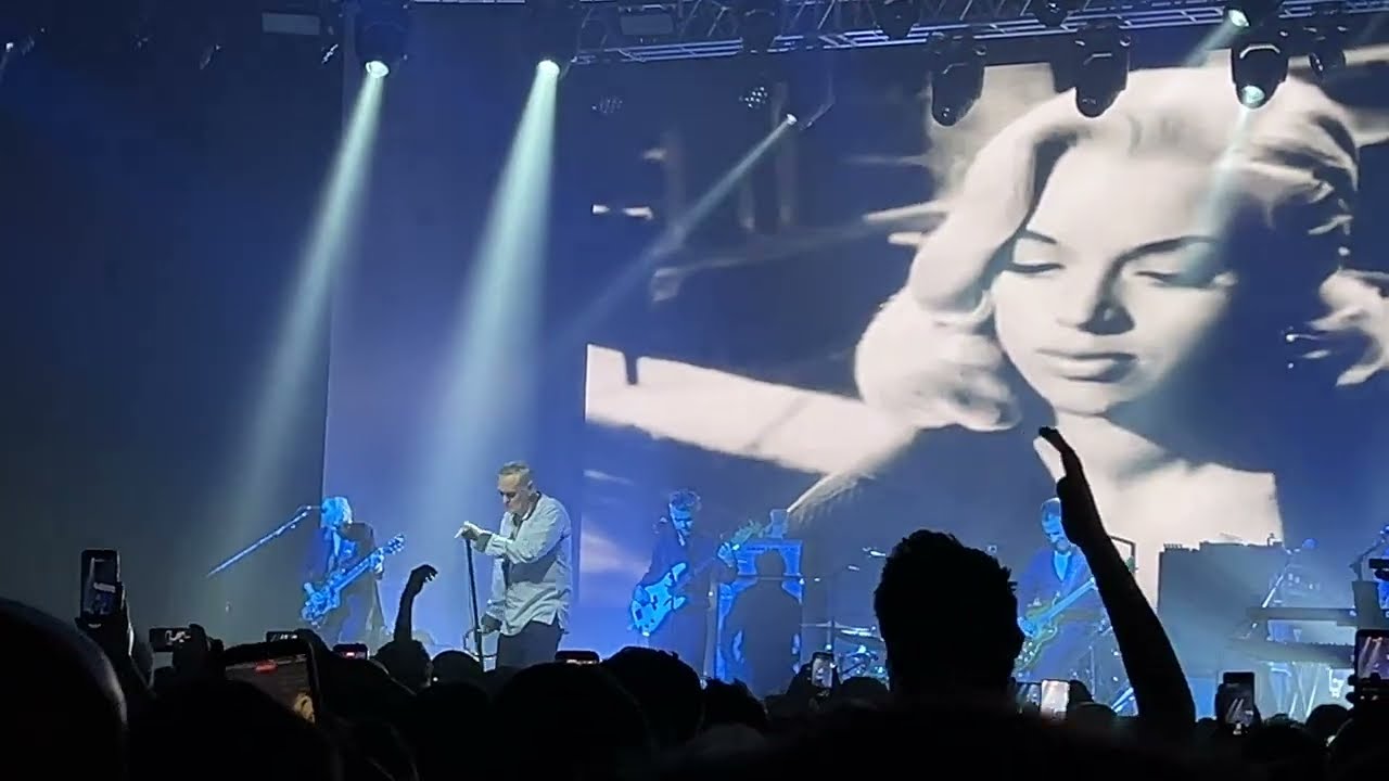 Morrissey - Live@FabriqueMilanoArtists  9-3-26