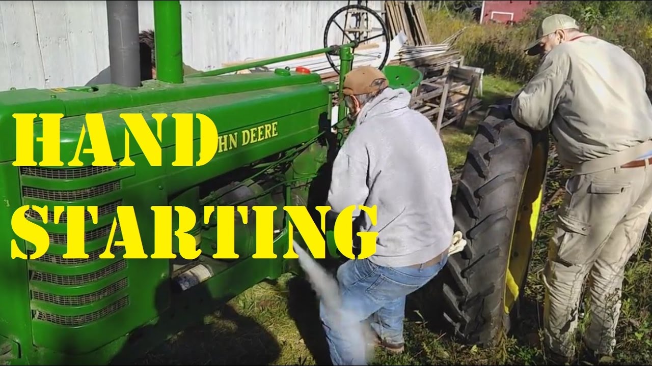 Hand Starting a 1943 John Deere Model A