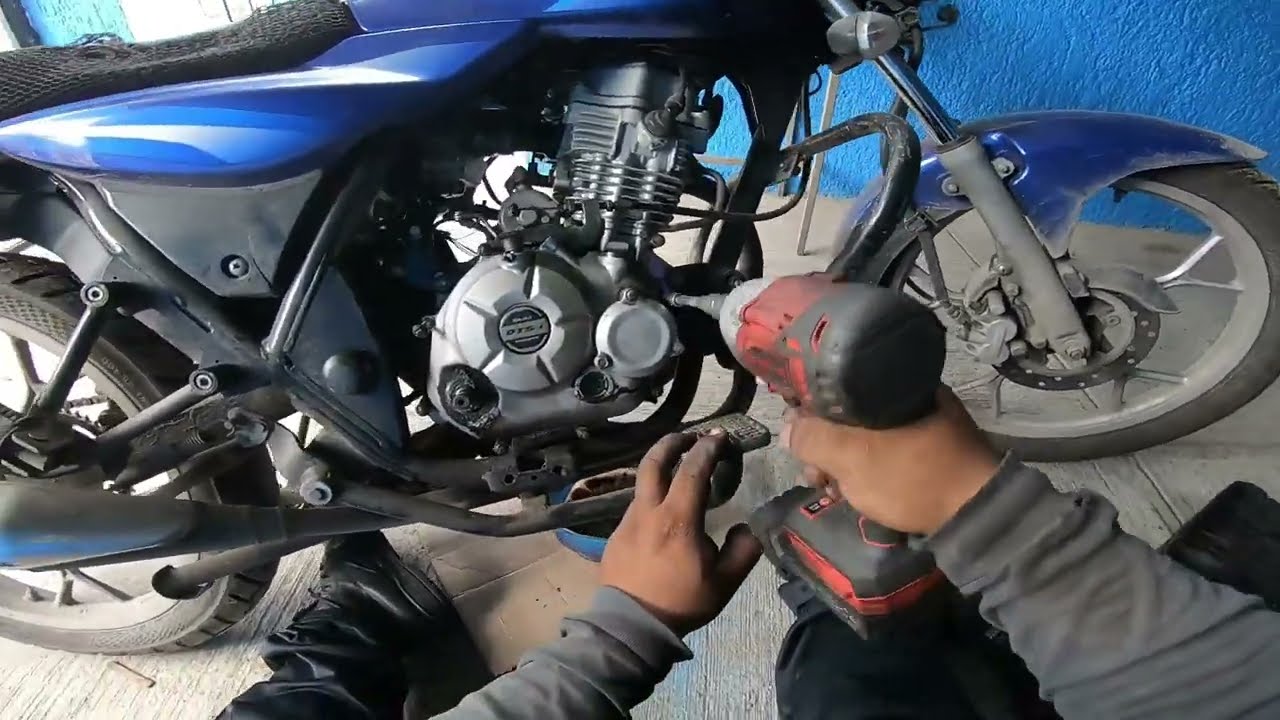 DISCOVER 125 5G CAMBIO DE PASTAS DE CLUTCH PASO A PASO