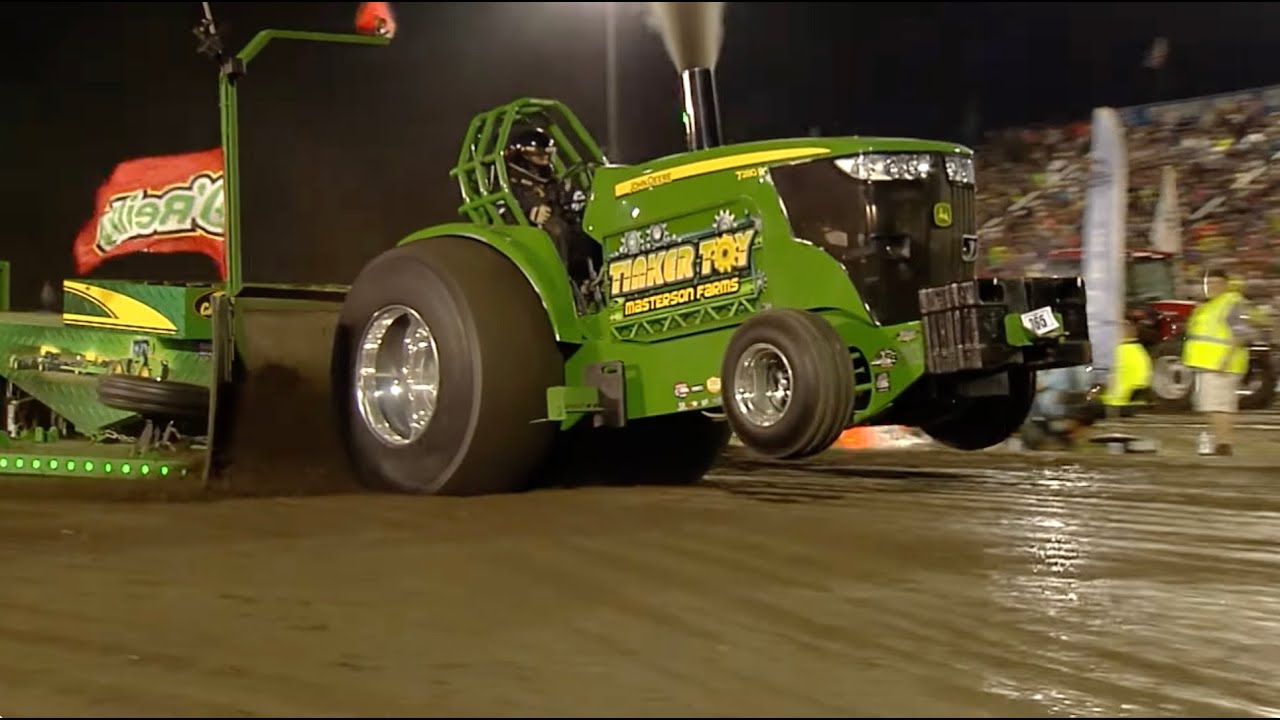 Pro Stock Pulling Tractors in Bowling Green, Ohio NTPA