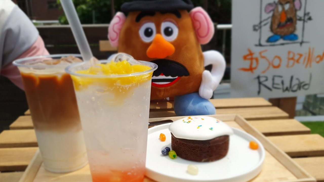 What's inside Seoul's 'Toy Story 4' cafe? Check out Disney's pop-up shop in Itaewon!