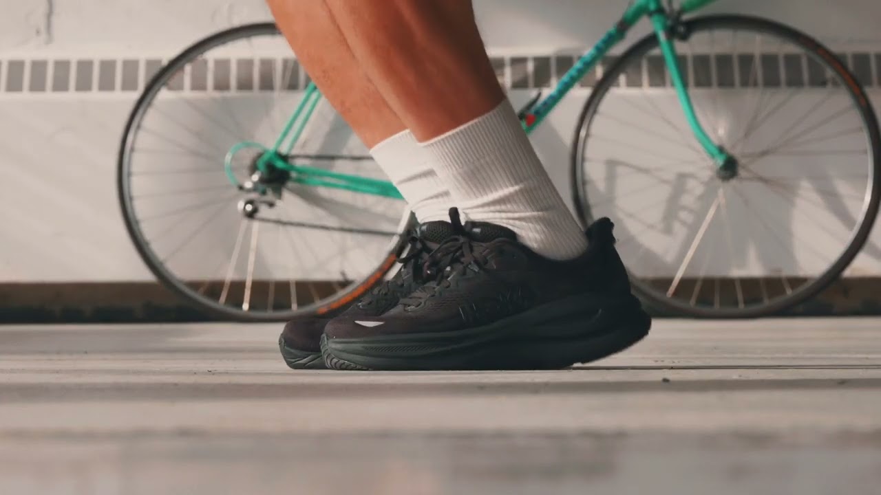 SHOP NEON - HOKA Bondi 9 🖤