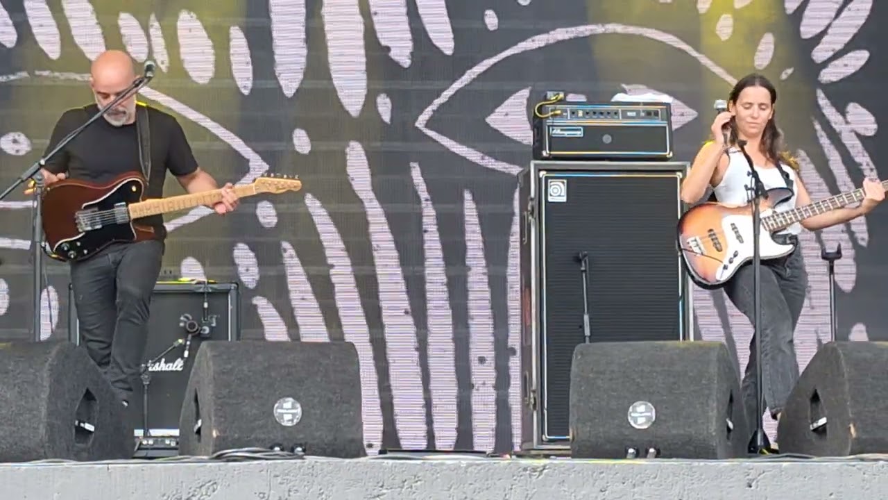 Linda Martini - Uma Banda (Ao Vivo @ Festa do Avante! 2025)