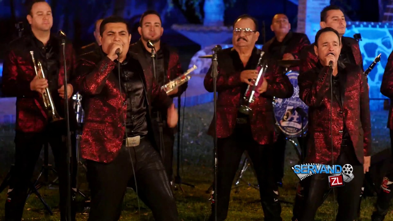 Banda Los Populares Del Llano - Me Llamen Como Me Llamen (En Vivo 2019)