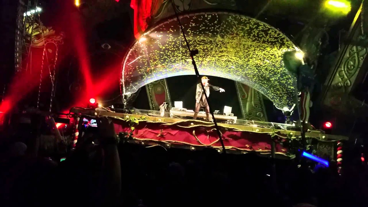 REEPS ONE Into BASSNECTAR TomorrowWorld 2015
