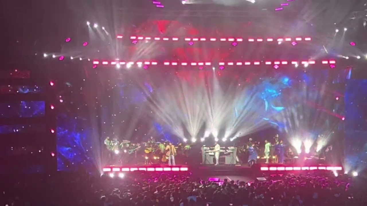 Mudhal Kanave| Full song❤️| crowd reaction pahh❤️❤️|#harrisjayaraj live in KL2023#harishraghavendra