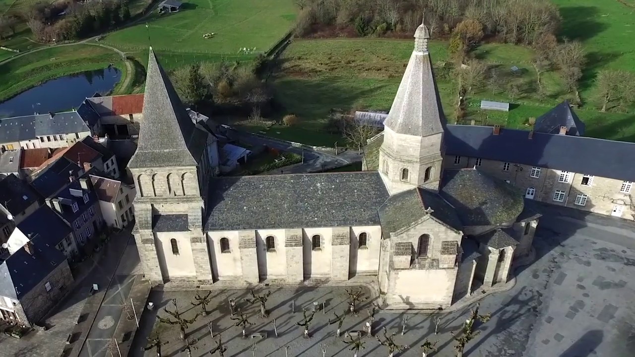 L’église de Bénévent l'Abbaye et les travaux de Paul Abadie