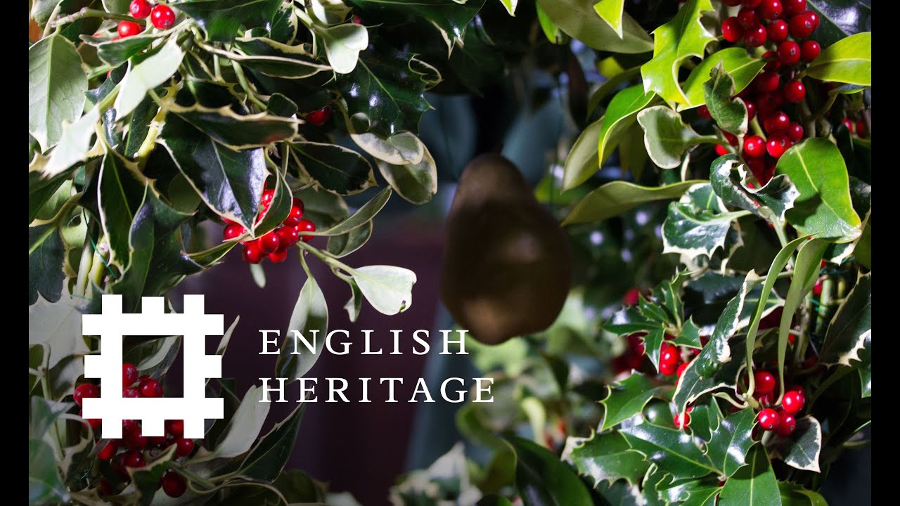 How To Make A Tudor Christmas Decoration