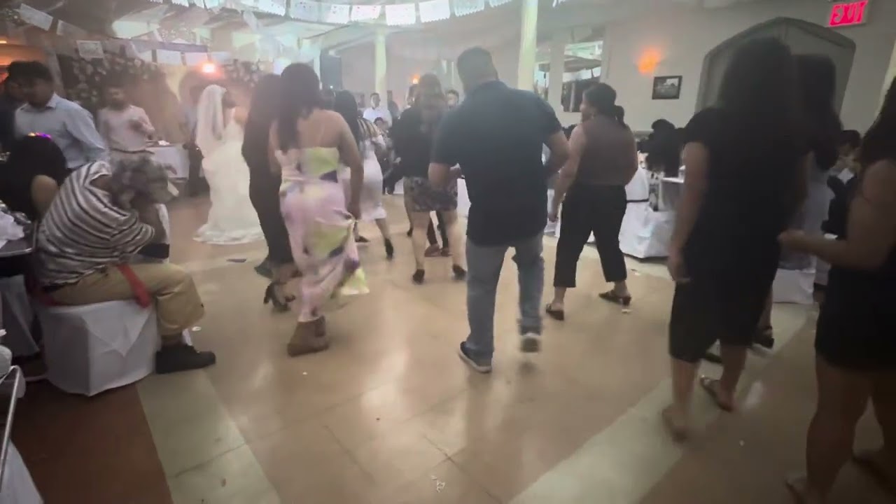 Bailando payaso de rodeo