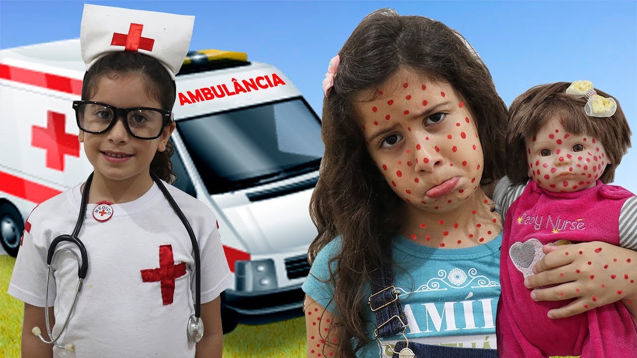 Maria Clara é médica por um dia e salva a bebê Reborn ♥ Pretend Play With Doctor