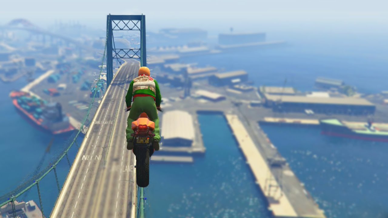 Extreme Bridge Bike Stunts Race (GTA 5 Funny Moments)