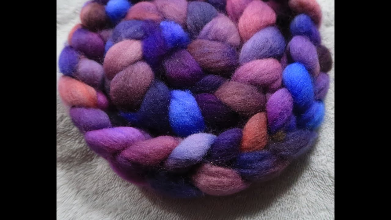 Spinning Annual Asters - Falkland Wool --- spinning my stash #28