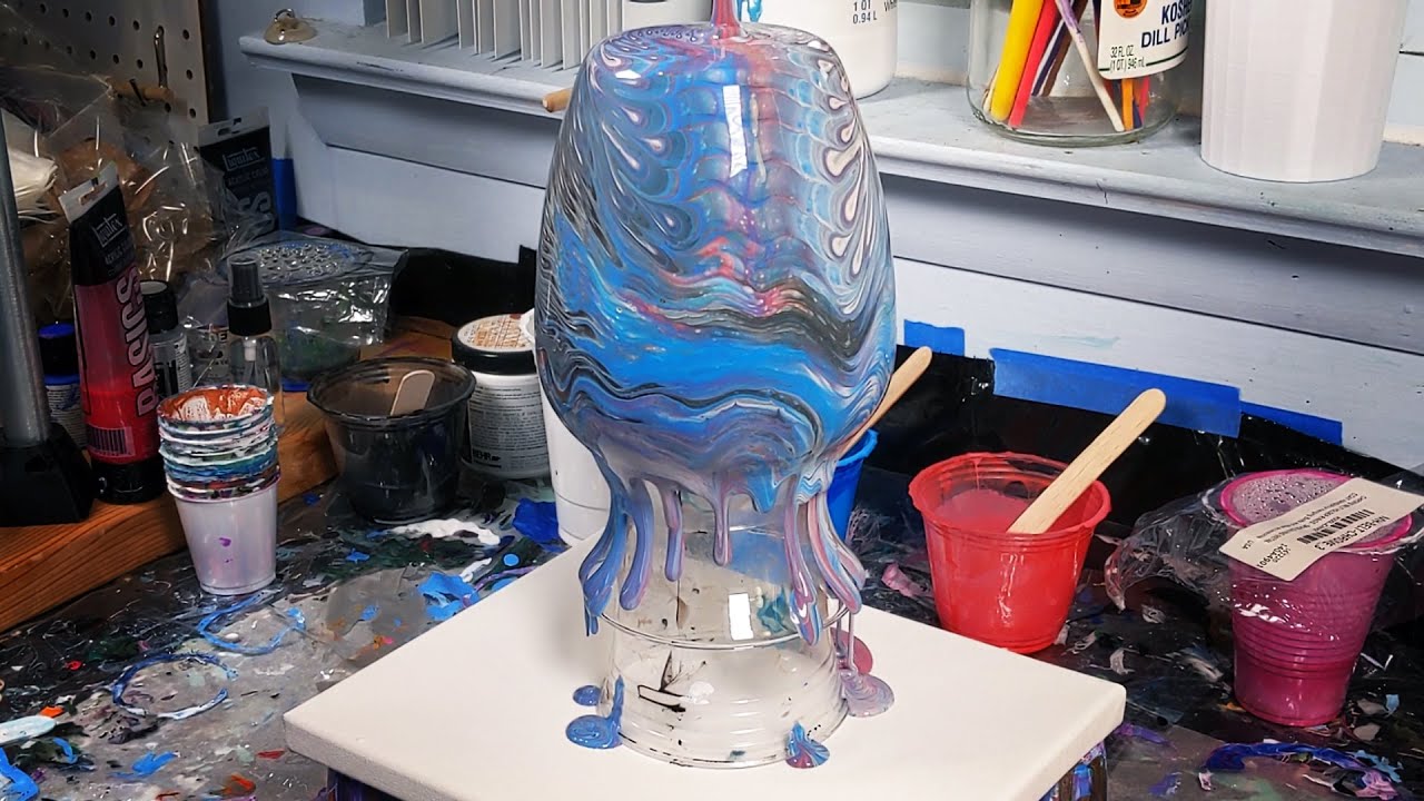 VASE PAINT POUR WITH DOLLAR STORE COLORS - Acrylic Pour On A Vase - Tree Ring Pour Painting On Glass