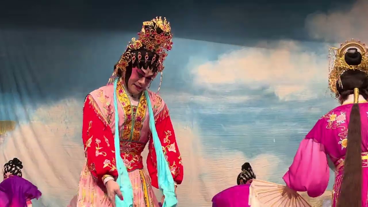 三姑六婆賀新春 ￼演員梁煒康 黎耀威