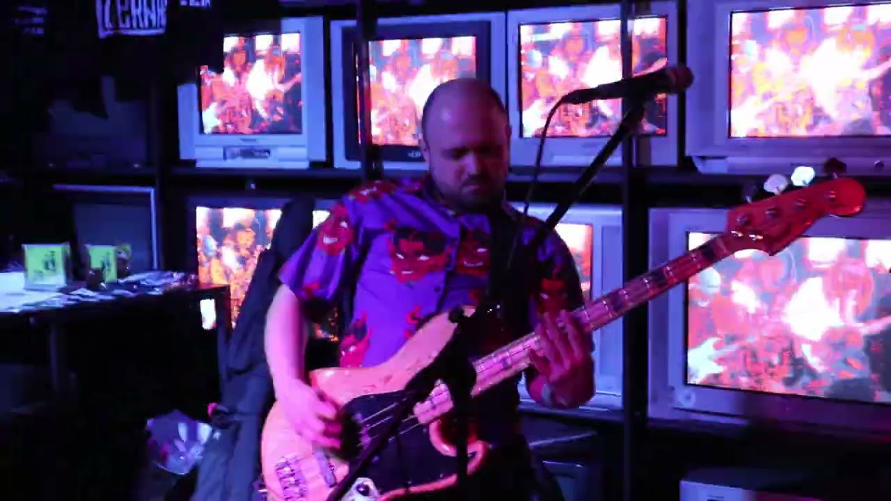 Абизьяна Чичи - Низкорослые люди (21.02.26)