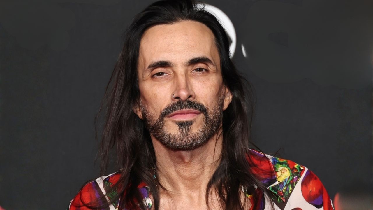 Have You Heard What Really Happened to Nuno Bettencourt?