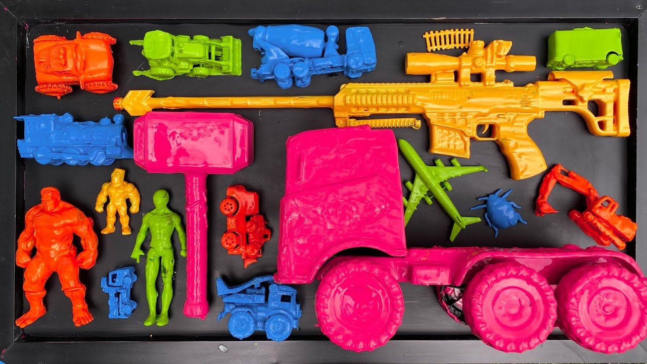 Membersihkan mainan mobil mobilan,truck trailer, excavator,kereta uap, pesawat, mobil molen